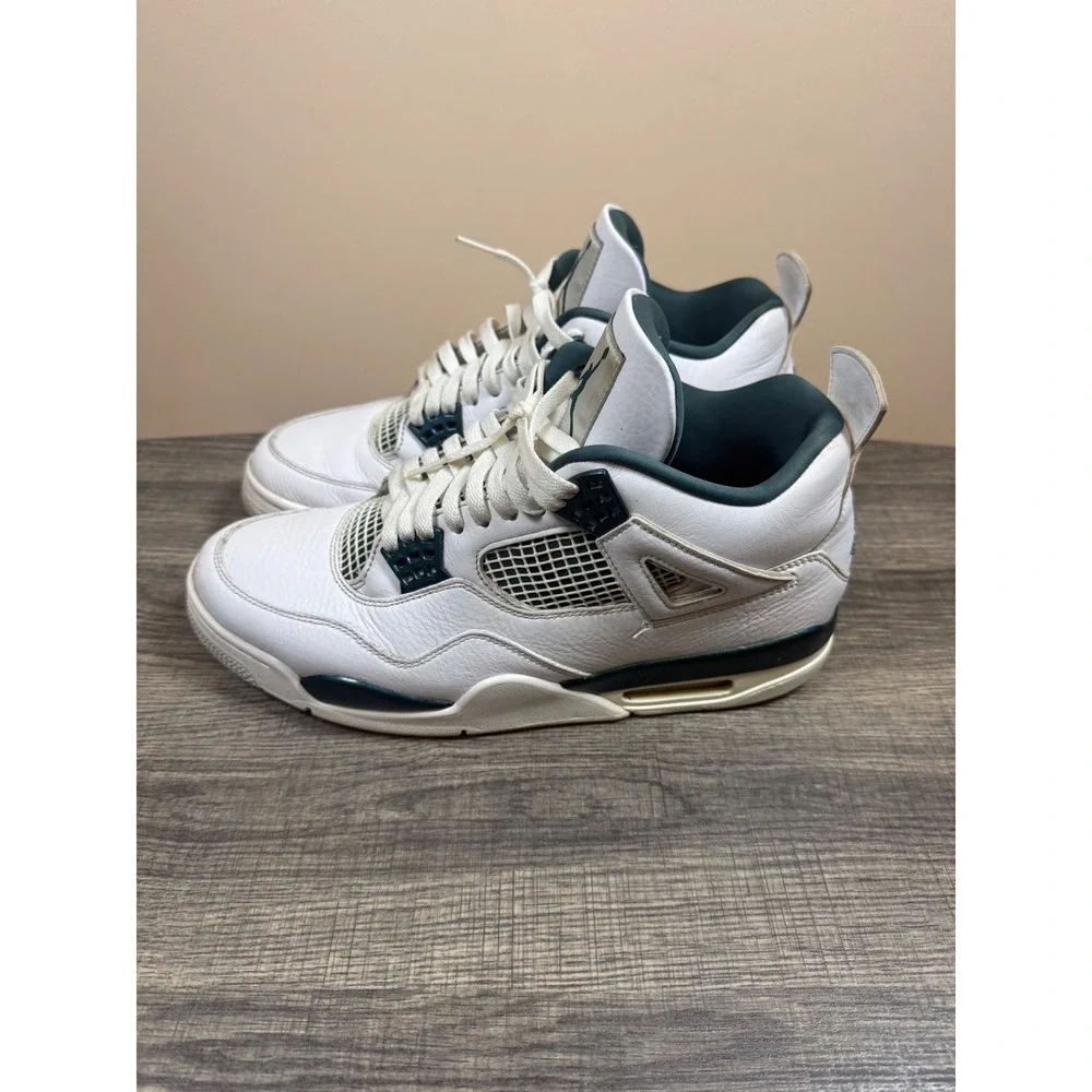 Jordan heritage accents